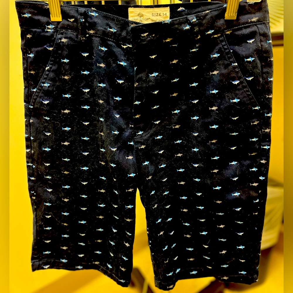 Craft Flow Kids Shorts with Fish size 14
